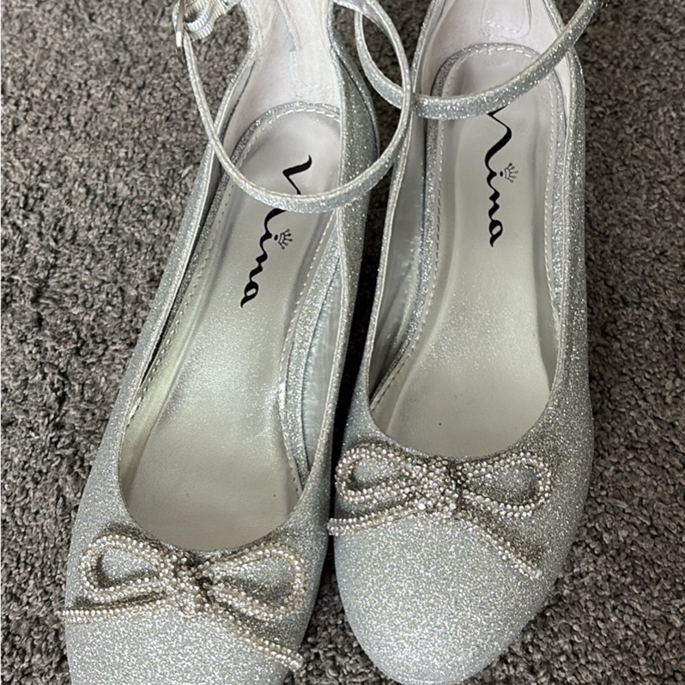 Nina Girls Silver Glitter Shoes